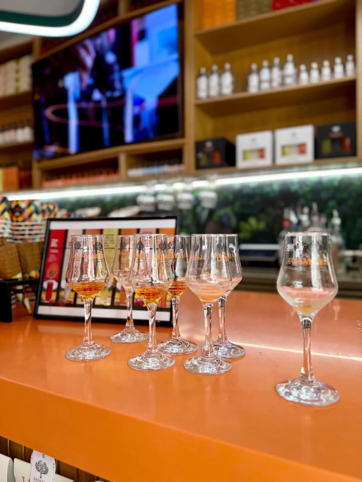 Tastings + Boat Tour 2